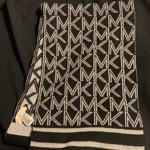 Beautiful gray with black Michael Kors scarf